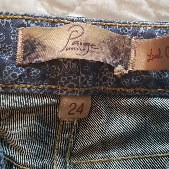 Jeans - Picture 2 of 3